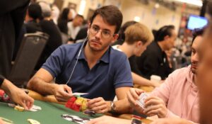 Mario Navarro en la mesa final del Wynn Summer Championship