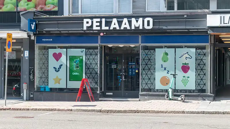 Rahapelaamisen historia Suomessa on pitkä ja monivaiheinen