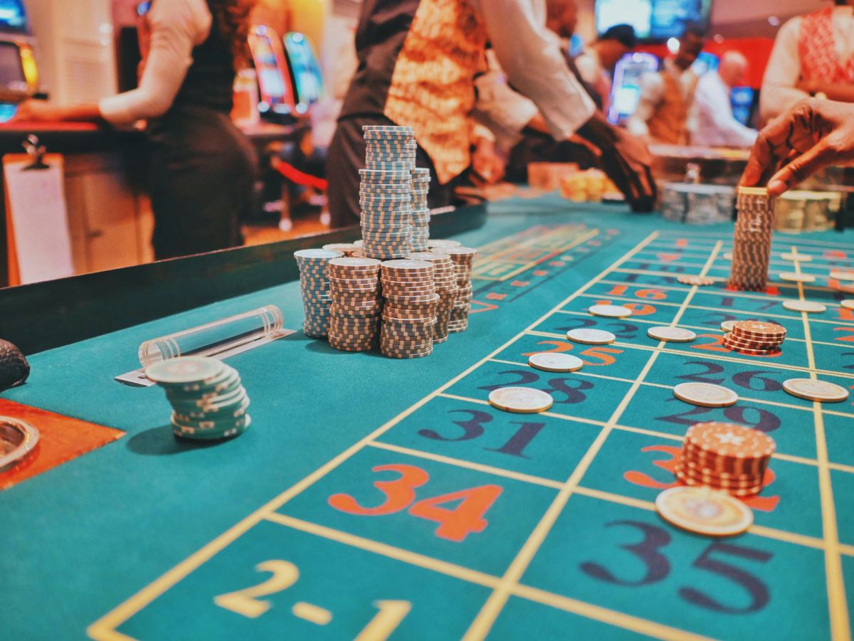 joueur de casino utilisant Google pay