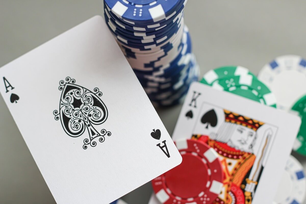 Daniel Negreanu poker