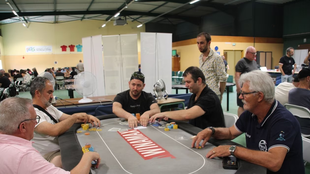 Parthenay - Le Gâtine Poker Tour réunit 450 joueurs pour la 40e édition du FLIP