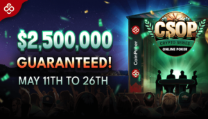 CSOP(Crypto Series of Online Poker) 홍보 배너 이미지. 총상금 250만 달러가 보장되며, 대회는 5월 11일부터 26일까지 진행됨. 무대 위 실루엣 플레이어들과 CoinPoker 로고가 함께 등장