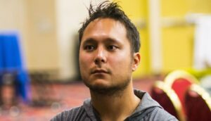 WSOP 밀리네어 결승에서 담합 정황이 포착된 일본 포커 플레이어 야기누마