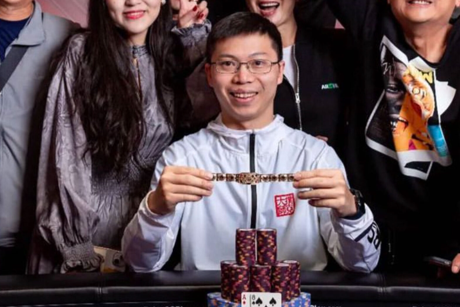 Renji Mao wint tweede WSOP bracelet na comeback in heads-up duel