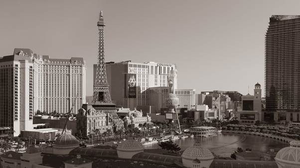 scenic-view-of-las-vegas-strip-with-eiffel-tower-replica