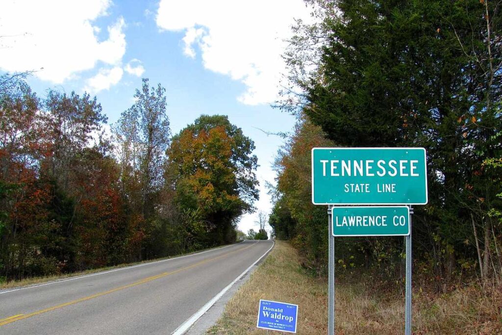 The Tennessee state line
